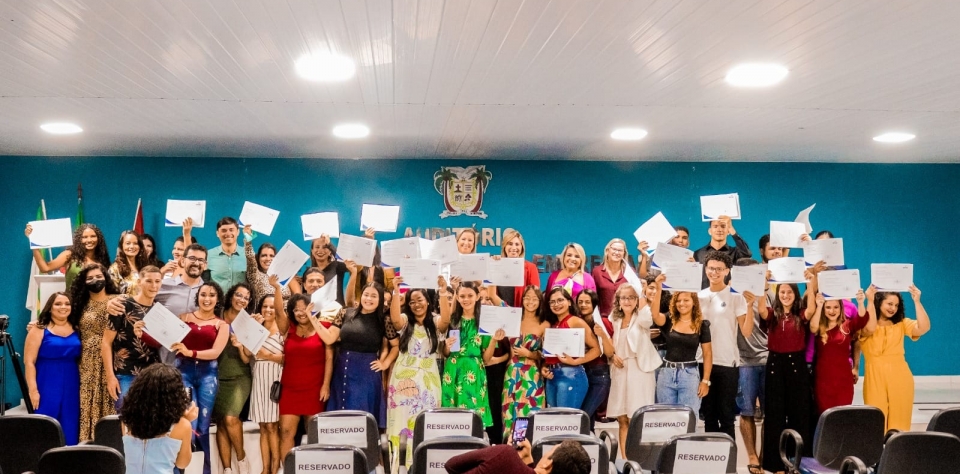 Alunos do Carreta Senac parceria com o município, recebem certificado